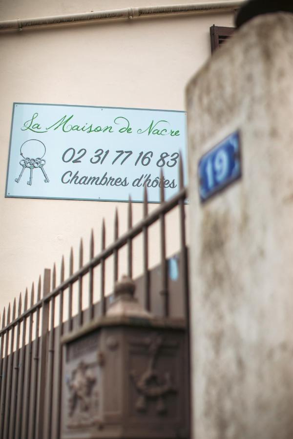 La Maison De Nacre Douvres-la-Delivrande Екстер'єр фото